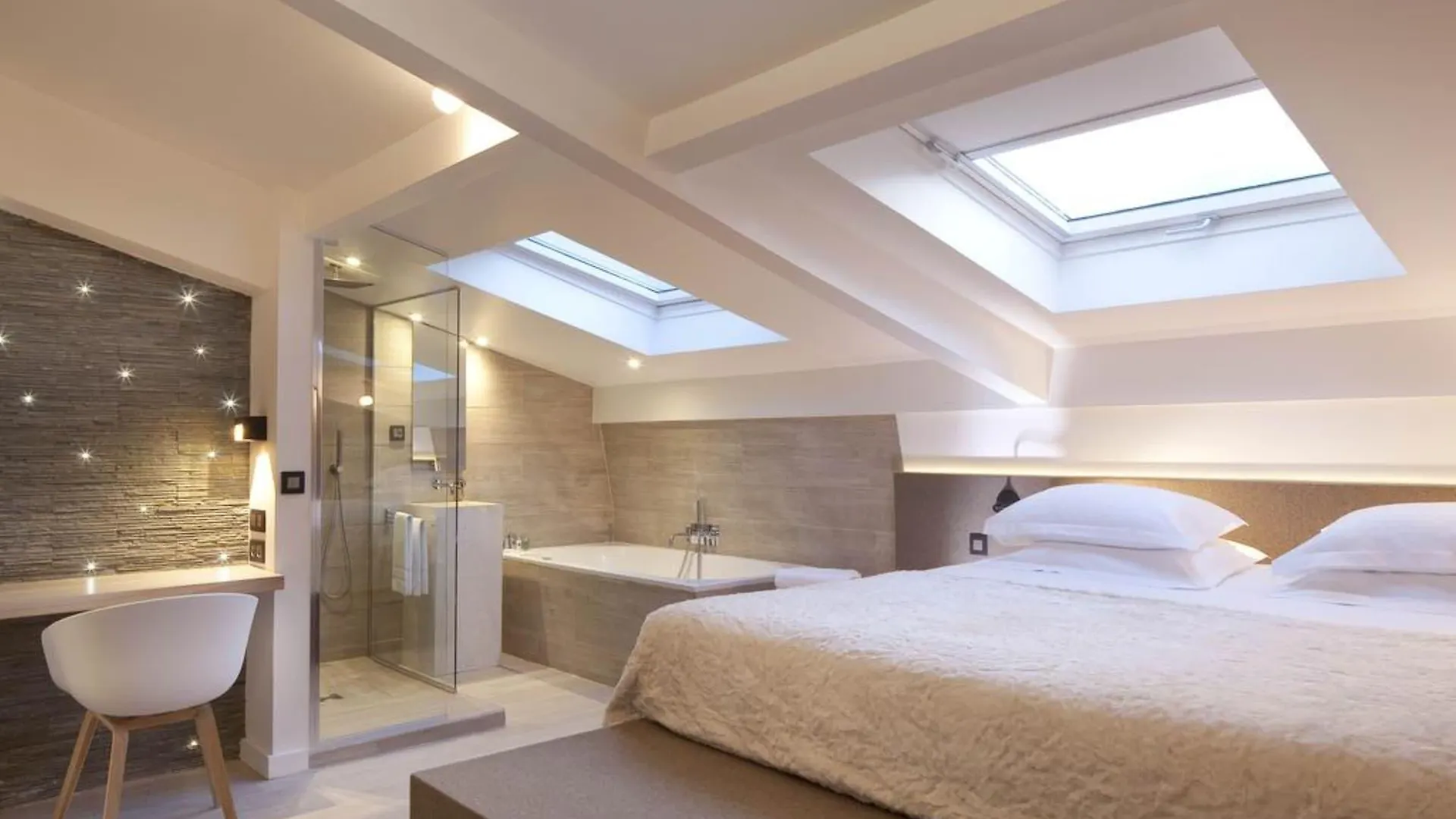 Hotel Georgette & Restaurant 4*